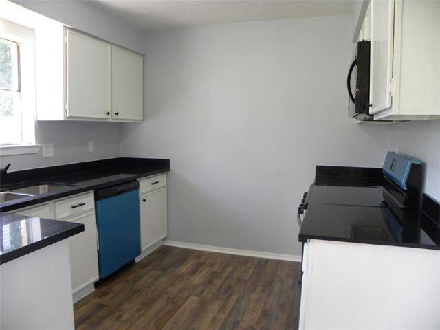 5827 Skewen Street, Humble, TX 77346