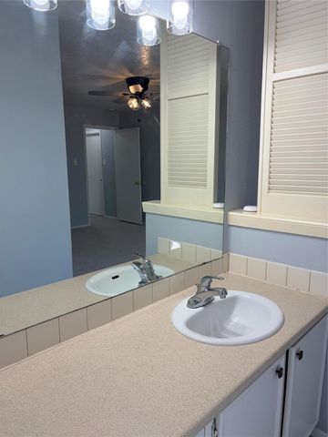 5827 Skewen Street, Humble, TX 77346