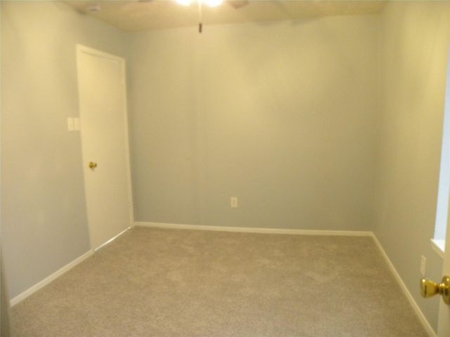 5827 Skewen Street, Humble, TX 77346