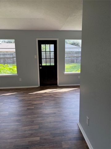 5827 Skewen Street, Humble, TX 77346