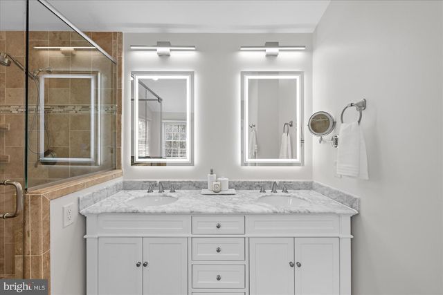 21505 QUICK FOX LN, Gaithersburg, MD 20882