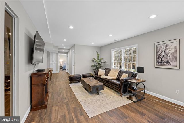 21505 QUICK FOX LN, Gaithersburg, MD 20882