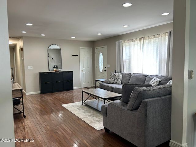 1424 Green Grove Road, Brick, NJ 08724