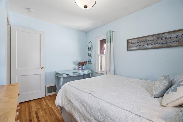 6944 Sheridan Avenue S, Richfield, MN 55423