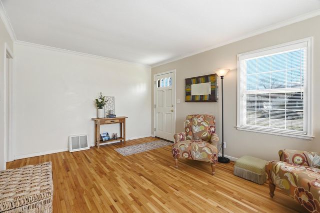 6944 Sheridan Avenue S, Richfield, MN 55423