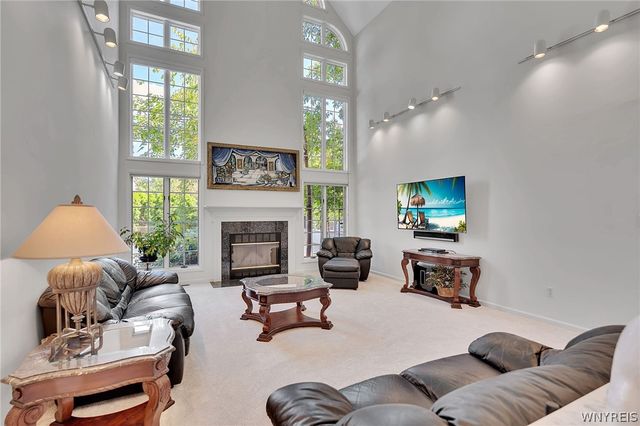 5565 Hidden Pines Court, Clarence, NY 14221