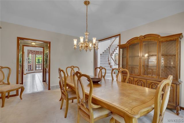 5565 Hidden Pines Court, Clarence, NY 14221