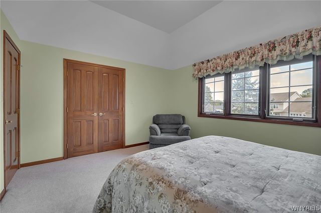 5565 Hidden Pines Court, Clarence, NY 14221