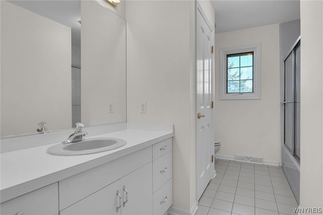 5565 Hidden Pines Court, Clarence, NY 14221