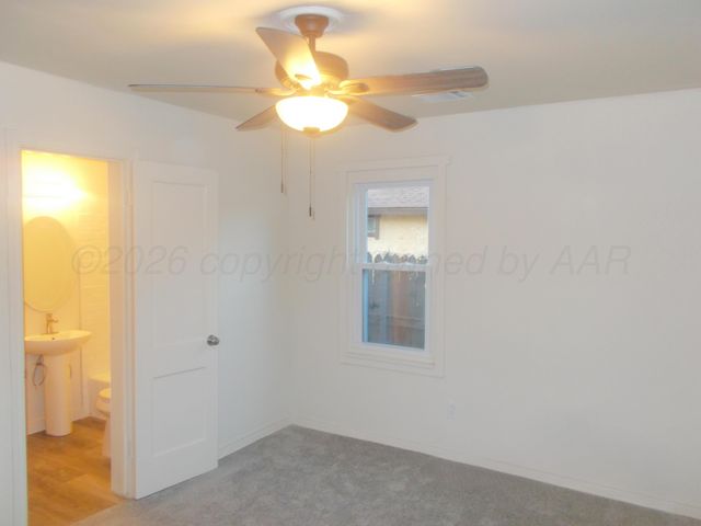 507 Clark Avenue, Stinnett, TX 79083