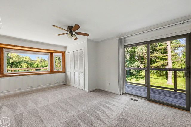 755 E Romeo Road, Leonard, MI 48367