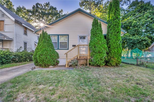 852 Storer Avenue, Akron, OH 44320