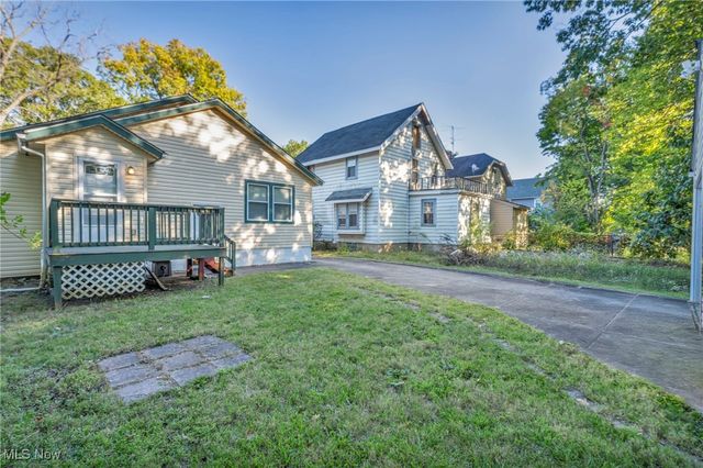 852 Storer Avenue, Akron, OH 44320