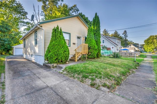 852 Storer Avenue, Akron, OH 44320