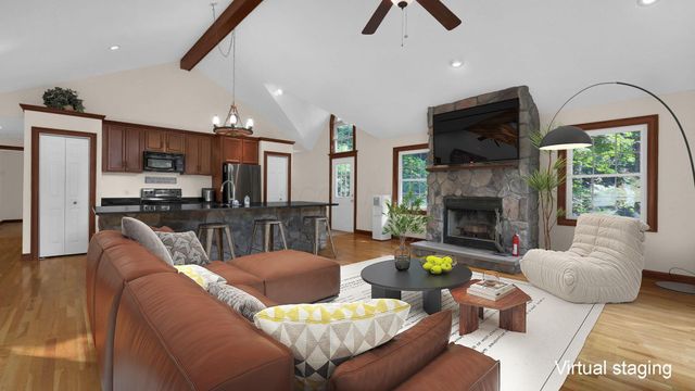 1893 Beaver Lane, Sugar Grove, OH 43155