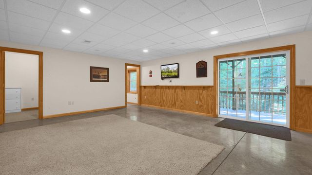 1893 Beaver Lane, Sugar Grove, OH 43155