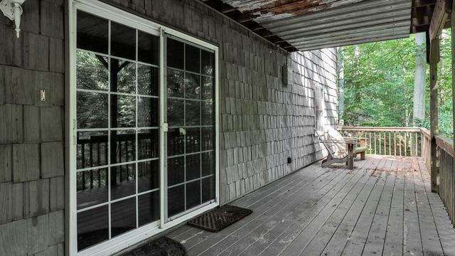 1893 Beaver Lane, Sugar Grove, OH 43155