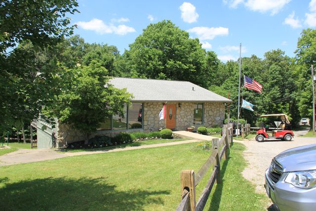 1893 Beaver Lane, Sugar Grove, OH 43155