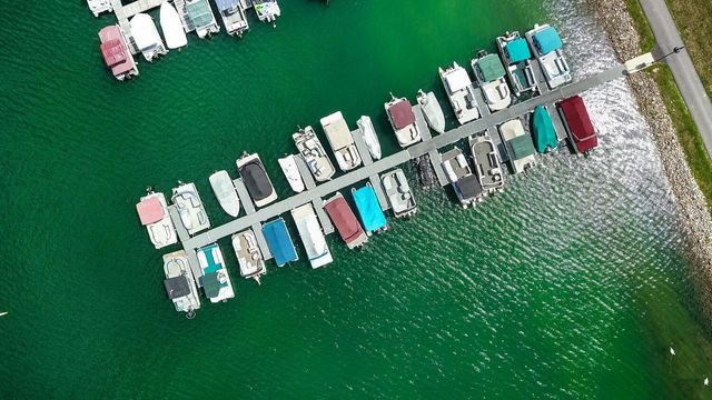 1893 Beaver Lane, Sugar Grove, OH 43155