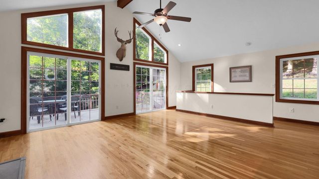 1893 Beaver Lane, Sugar Grove, OH 43155