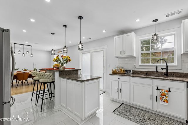 7 Andrew Street, Howell, NJ 07731