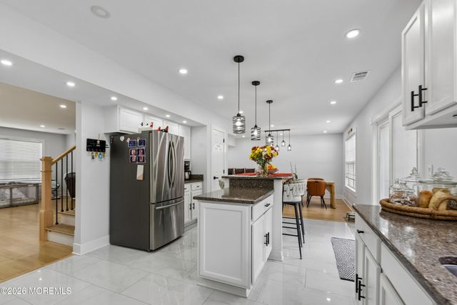 7 Andrew Street, Howell, NJ 07731
