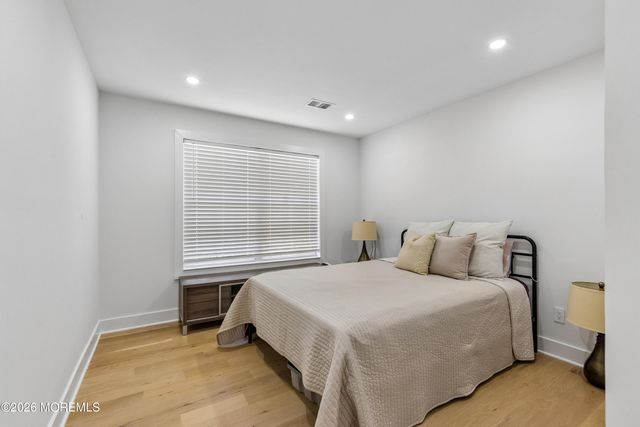 7 Andrew Street, Howell, NJ 07731