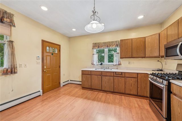 373 Copperfield Ave, Carrick, PA 15210