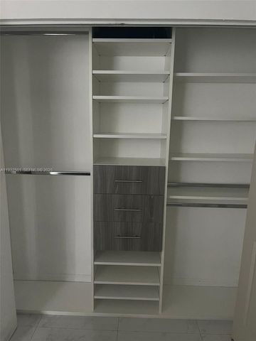 8870 Fontainebleau Blvd 401, Miami, FL 33172