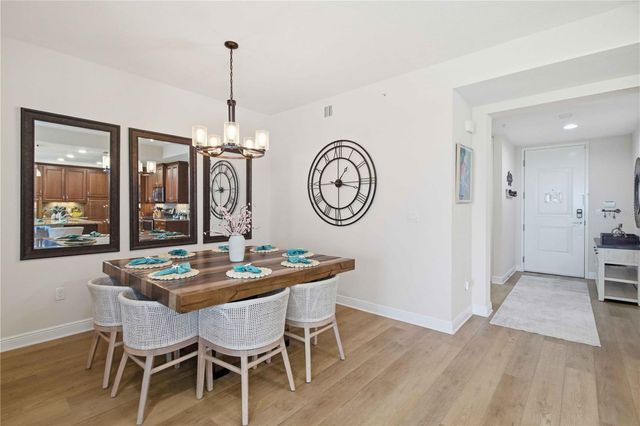 395 ARUBA CIRCLE 102, Bradenton, FL 34209