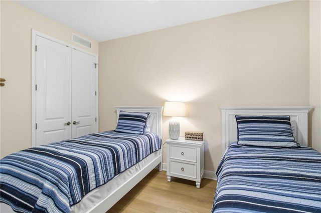 395 ARUBA CIRCLE 102, Bradenton, FL 34209