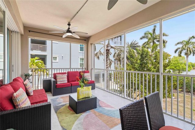 395 ARUBA CIRCLE 102, Bradenton, FL 34209