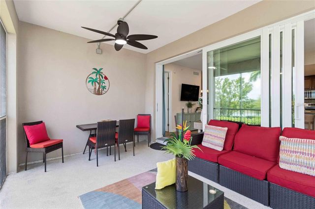 395 ARUBA CIRCLE 102, Bradenton, FL 34209