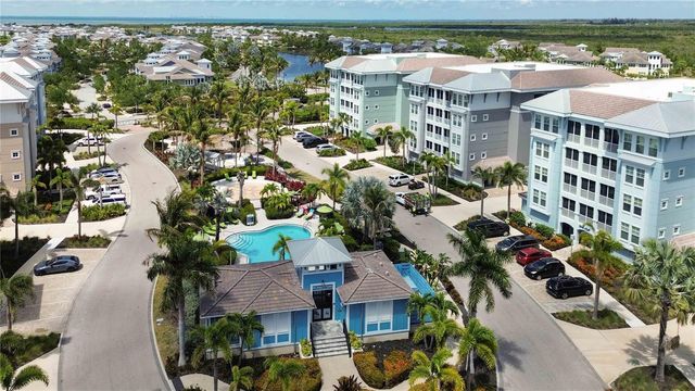 395 ARUBA CIRCLE 102, Bradenton, FL 34209