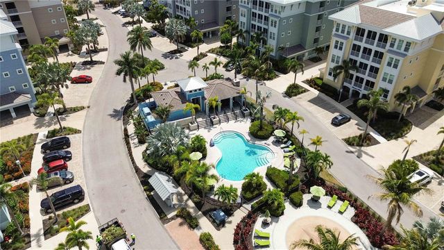 395 ARUBA CIRCLE 102, Bradenton, FL 34209