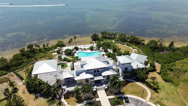 395 ARUBA CIRCLE 102, Bradenton, FL 34209