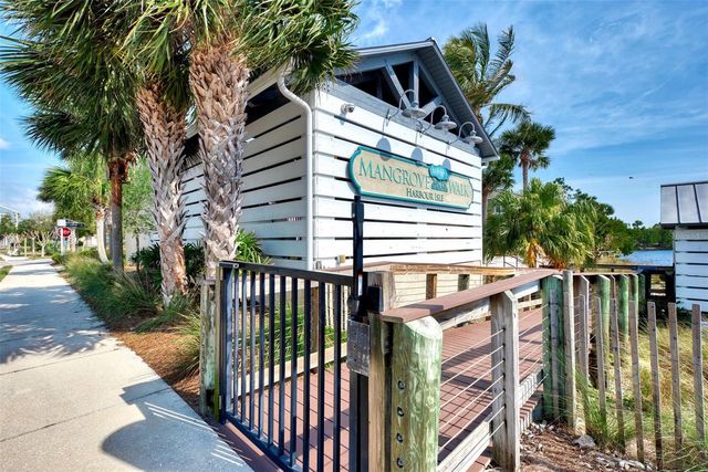 395 ARUBA CIRCLE 102, Bradenton, FL 34209