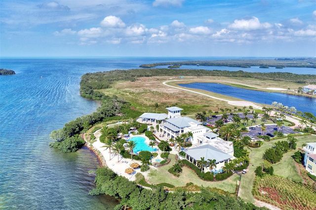 395 ARUBA CIRCLE 102, Bradenton, FL 34209