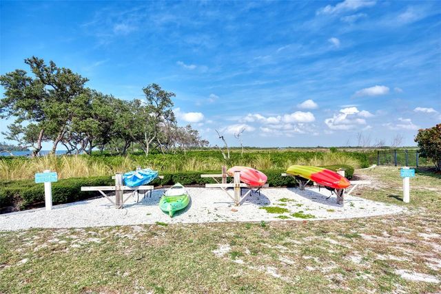 395 ARUBA CIRCLE 102, Bradenton, FL 34209