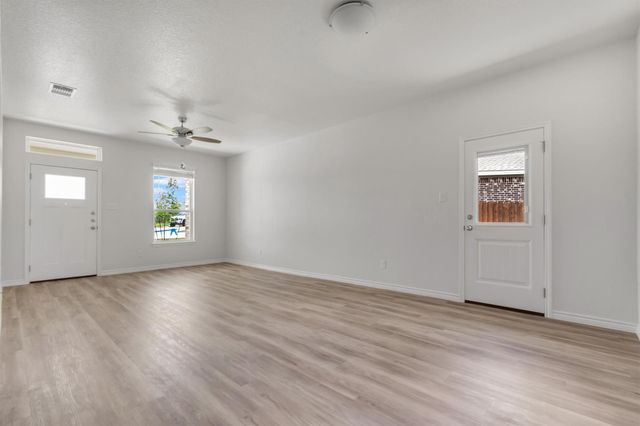 1118 Zora DR A, Temple, TX 76504