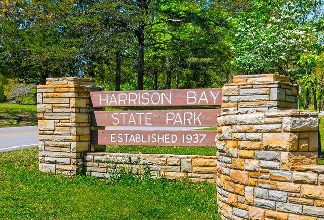8706 Wooded Vale Court, Harrison, TN 37341