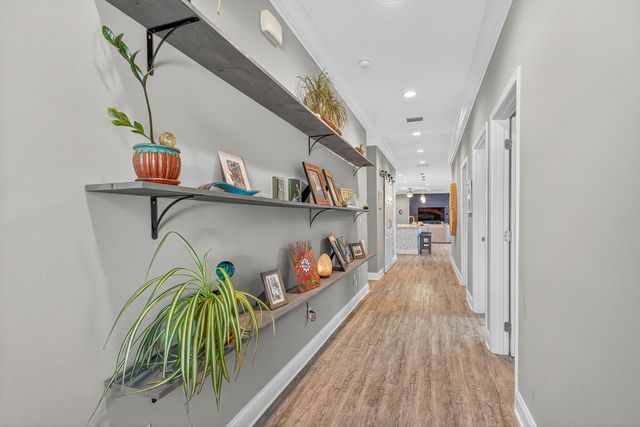 61B 6Th Street, Shalimar, FL 32579