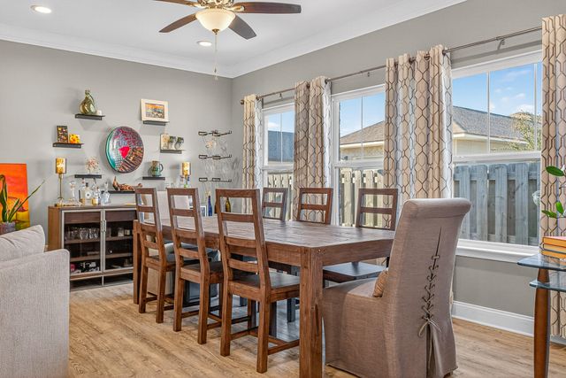 61B 6Th Street, Shalimar, FL 32579