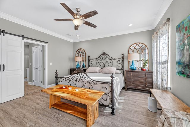 61B 6Th Street, Shalimar, FL 32579