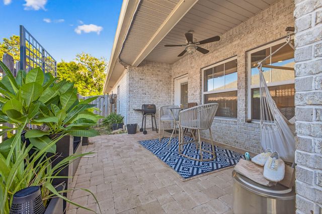 61B 6Th Street, Shalimar, FL 32579