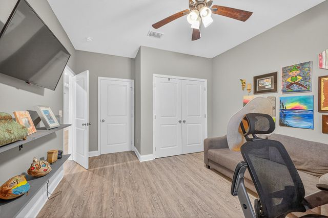 61B 6Th Street, Shalimar, FL 32579