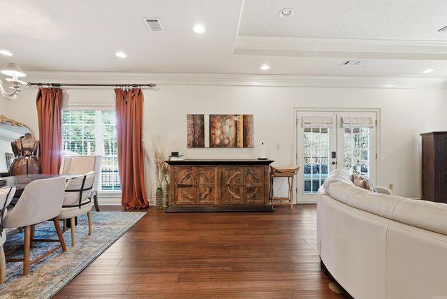 2114 Windsor Court, Little Rock, AR 72212