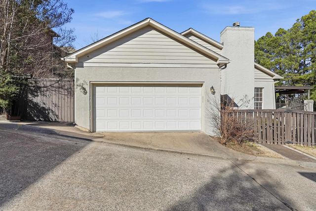 2114 Windsor Court, Little Rock, AR 72212