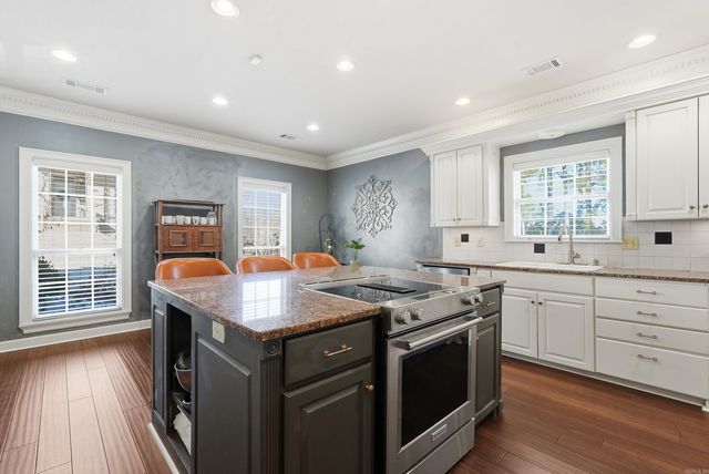 2114 Windsor Court, Little Rock, AR 72212