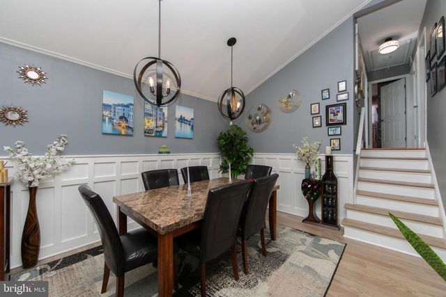 608 FOUNTAIN AVE, Cinnaminson, NJ 08077